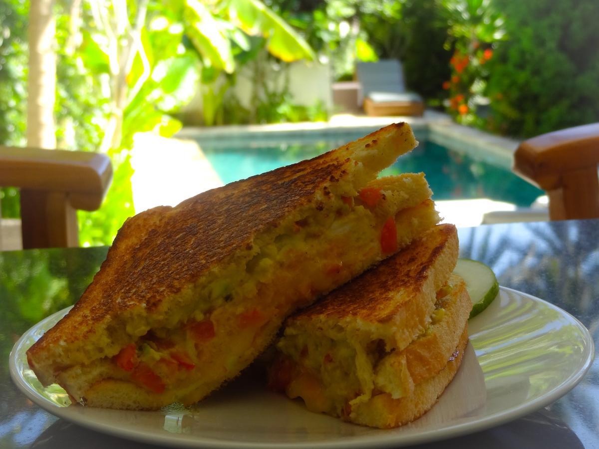 Teras Lombok Bungalow Senggigi Buitenkant foto