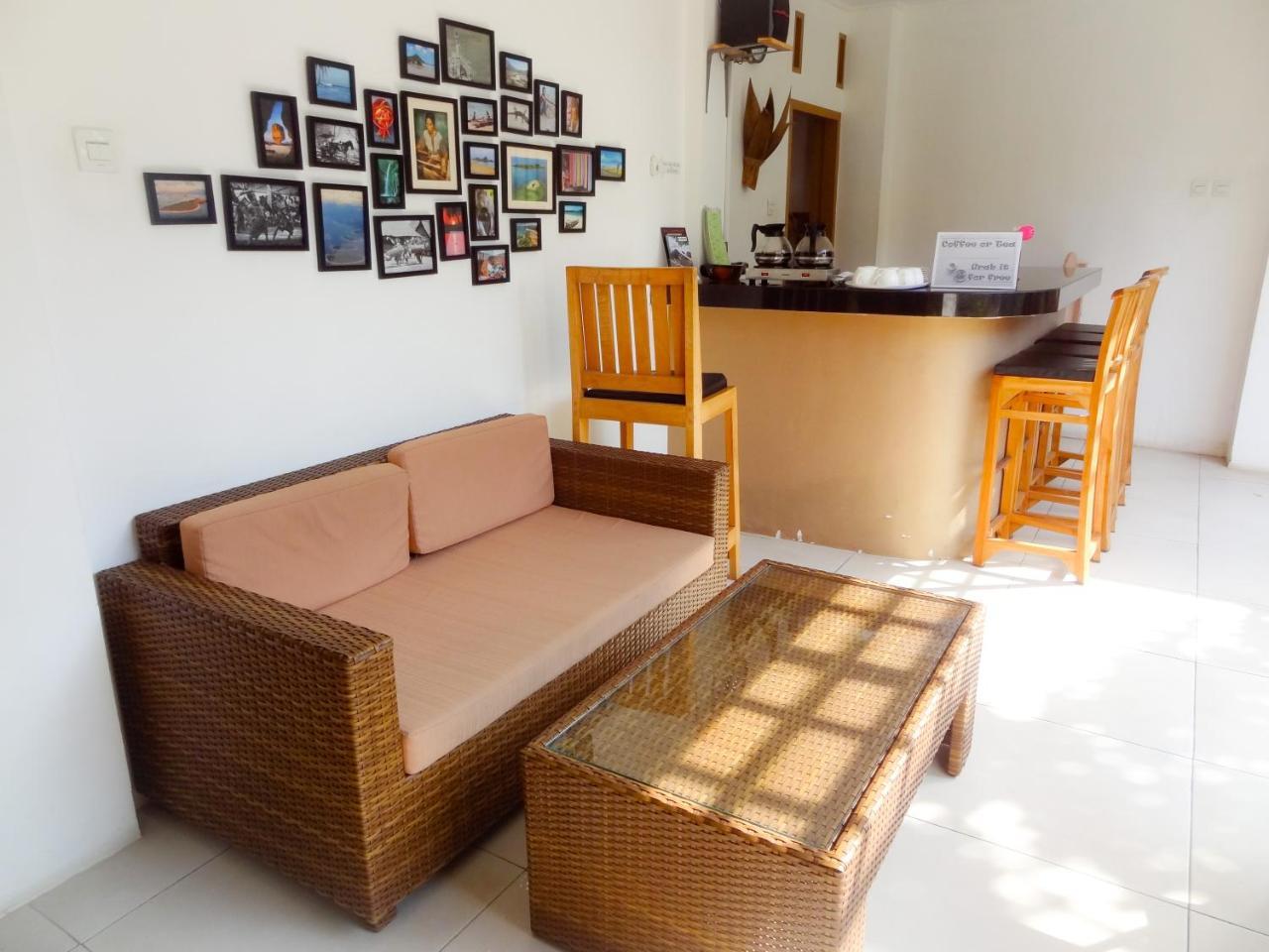 Teras Lombok Bungalow Senggigi Buitenkant foto
