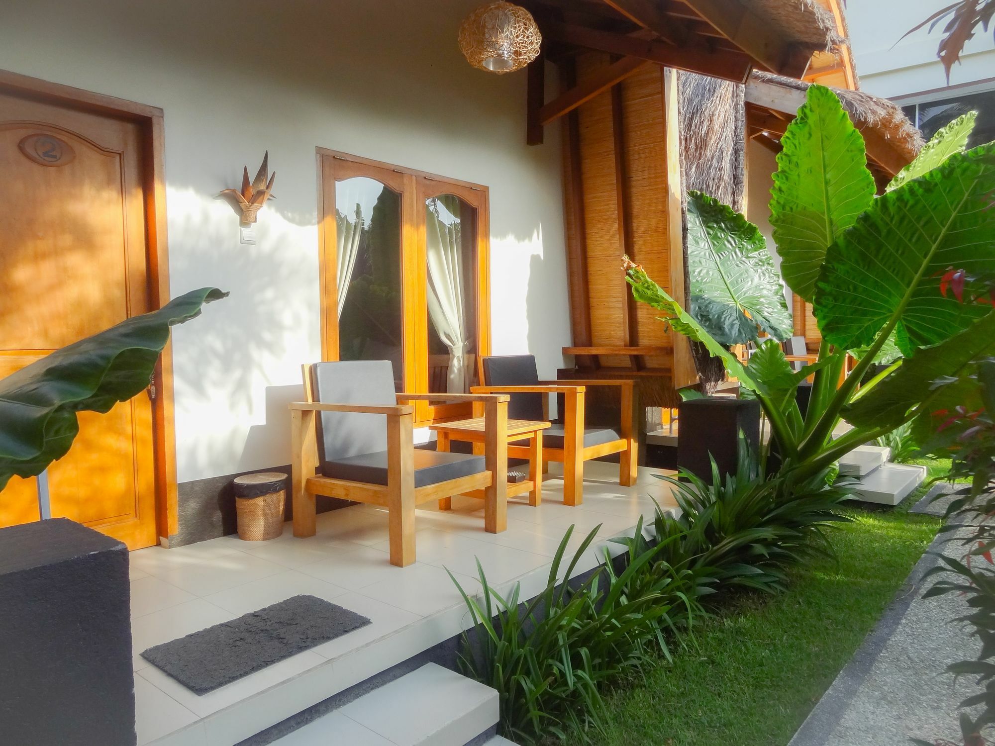 Teras Lombok Bungalow Senggigi Buitenkant foto